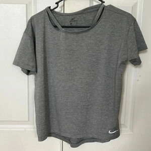 Nike dri fit gray athletic shirt medium athletic top cut out collar